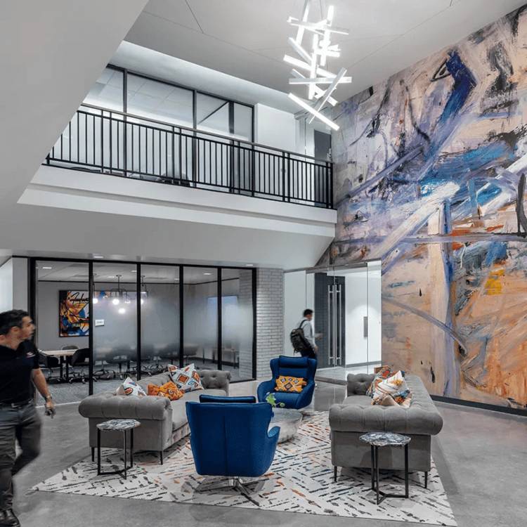 Lobby Area with Contemporary Seating and Stylish Decor in Houston, TX