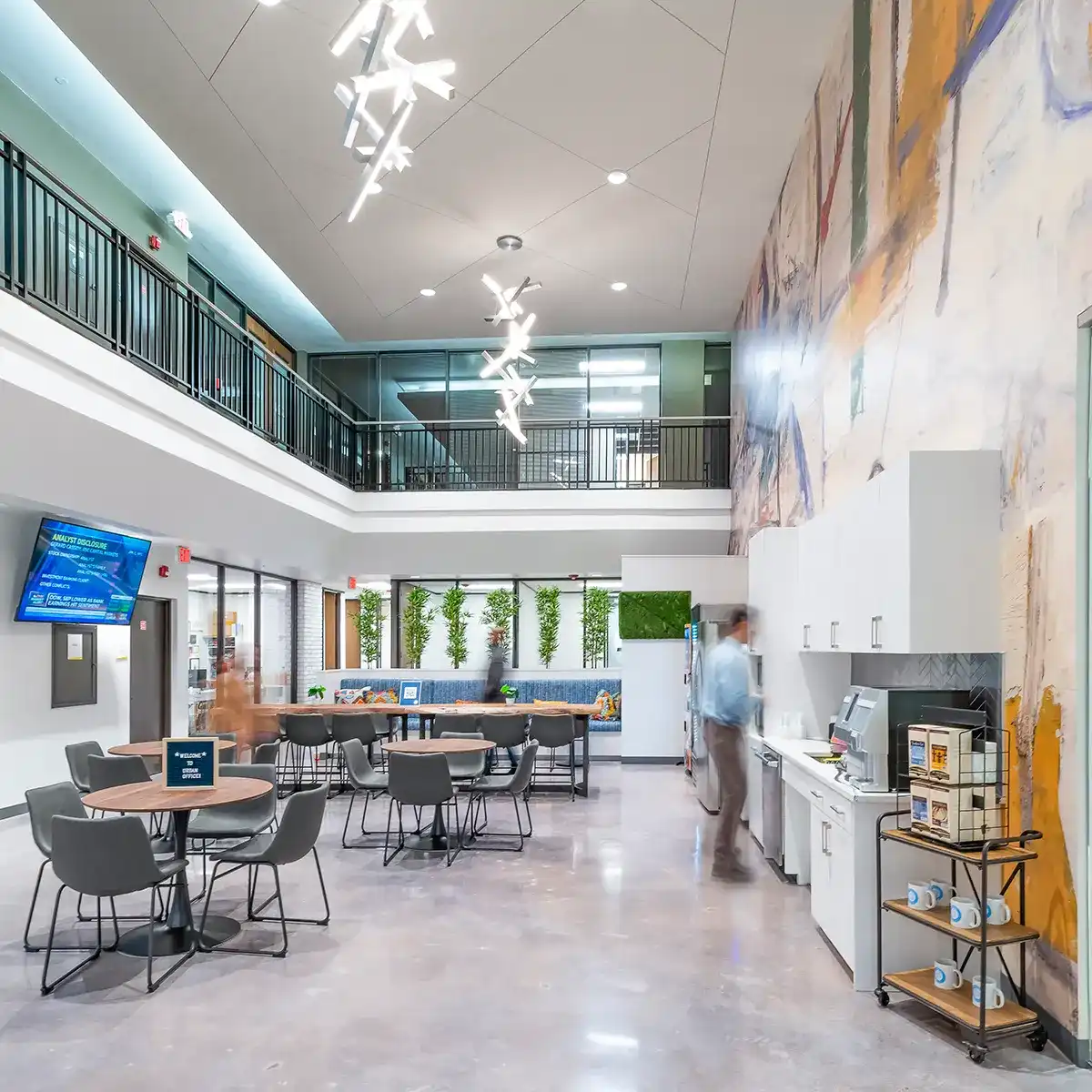 Empty office space for rent at Heights Commons in Houston, TX